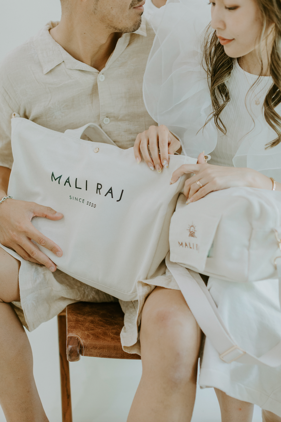 FAMILY BAG DIAPER POUCH IVORY(単品) – MALI RAJ FAMILY BAG DIAPER POUCH IVORY(単品) – MALI RAJ